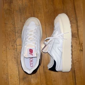 unisex men’s 8.5/women’s 10 brand new new balance ct302 white/black sneaker